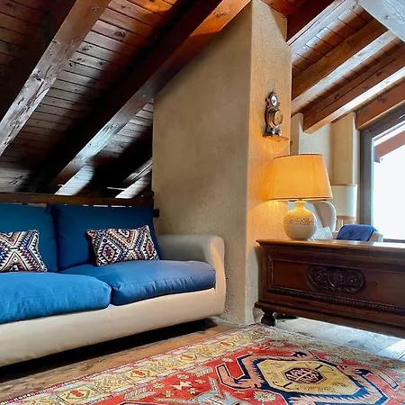 Relais - Fiore Di Bosco - Mont Blanc - Italia Courmayeur