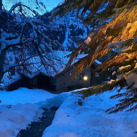 Relais - Fiore Di Bosco - Mont Blanc - Italia Alpehytte *