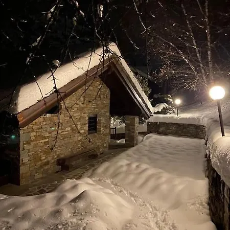Alpehytte Relais - Fiore Di Bosco - Mont Blanc - Italia *